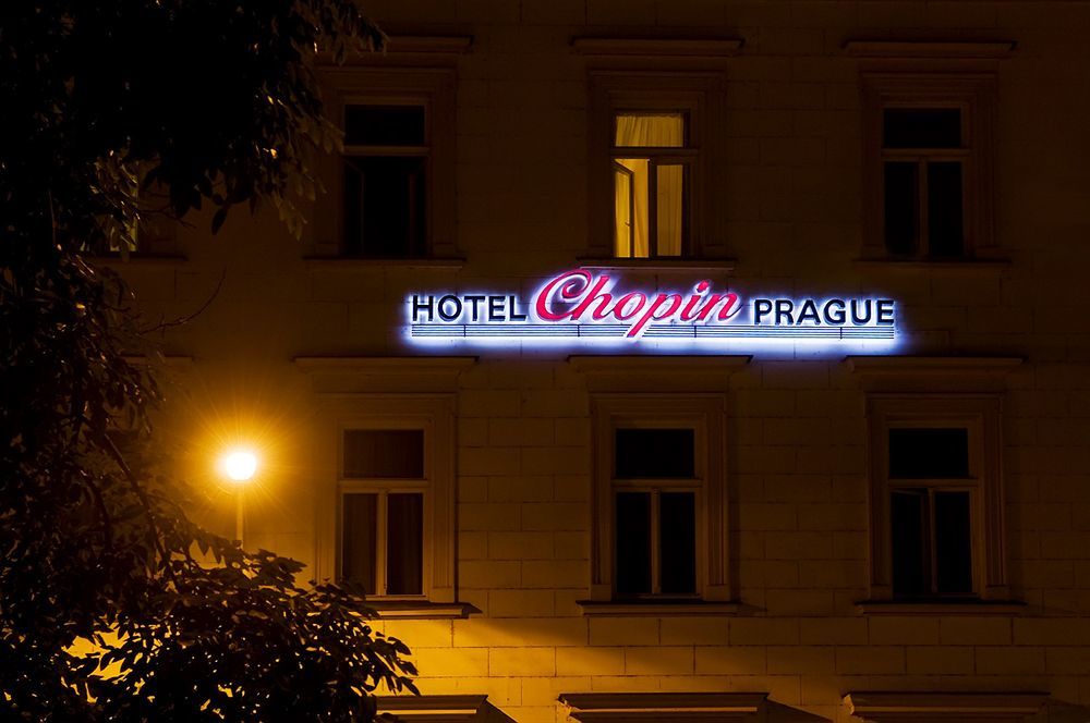 Exe City Park Hotel Prague Exterior photo