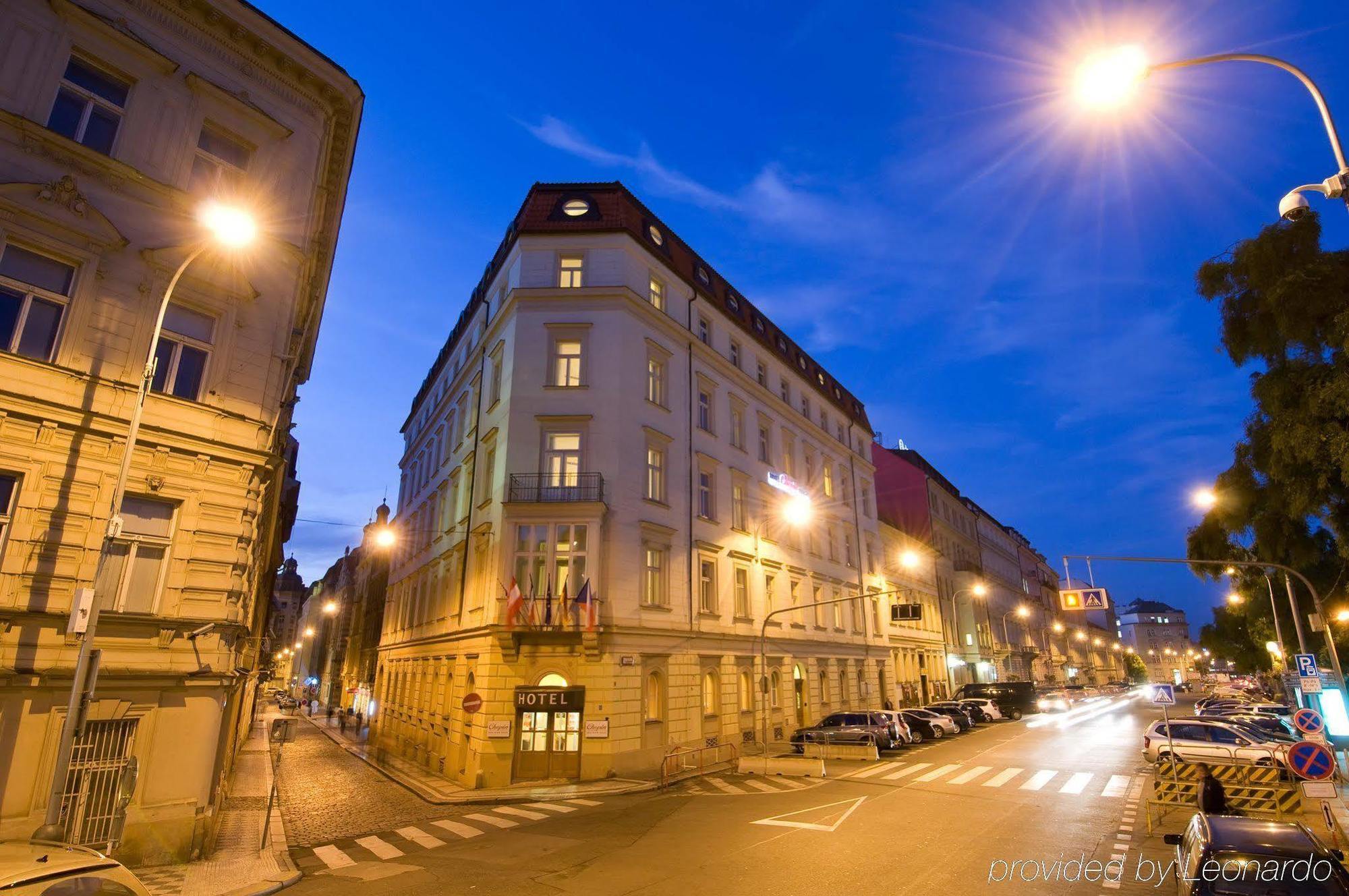 Exe City Park Hotel Prague Exterior photo